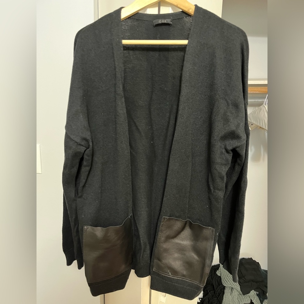 Wool leather pocket open cardigan